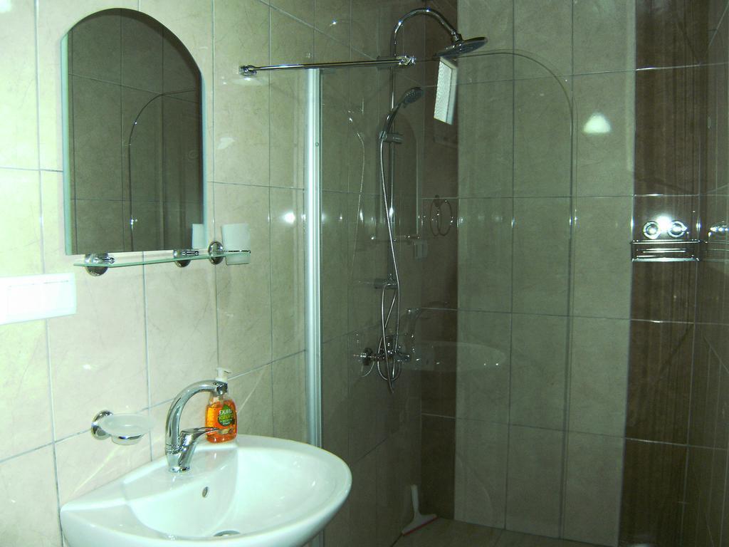 Отель Merhaba Bungalow Beykonak Номер фото